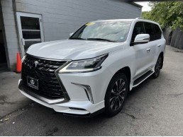   Lexus LX 570  whatsapp me (+971586703639) 2021