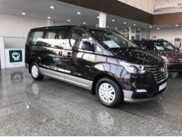 Hyundai H1 7 seater for rent